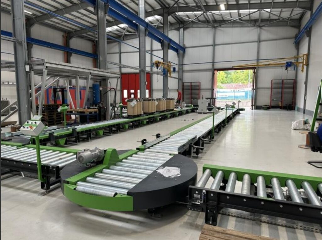 light cargo conveyor system
